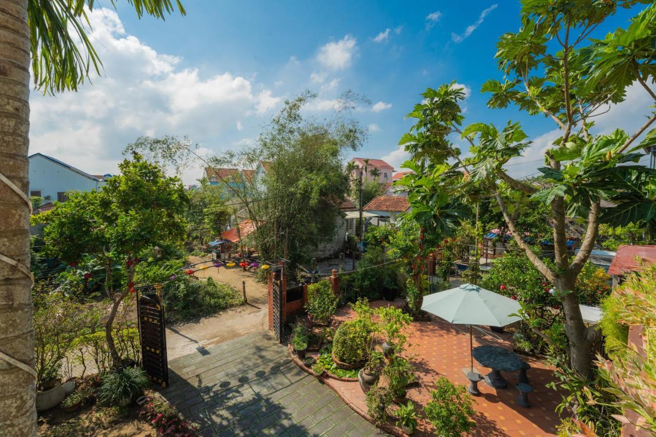 Homestay Strawberry Garden *