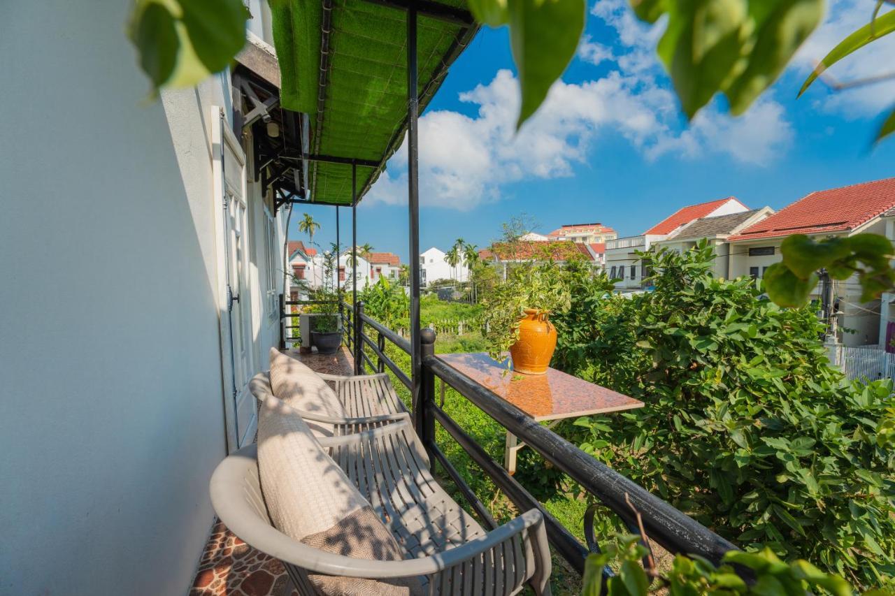 Strawberry Garden * Hoi An
