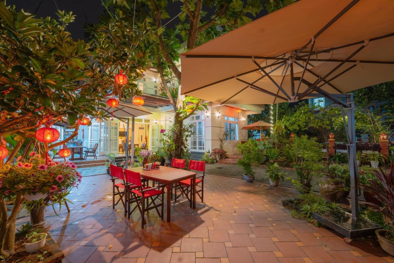 Strawberry Garden Homestay *