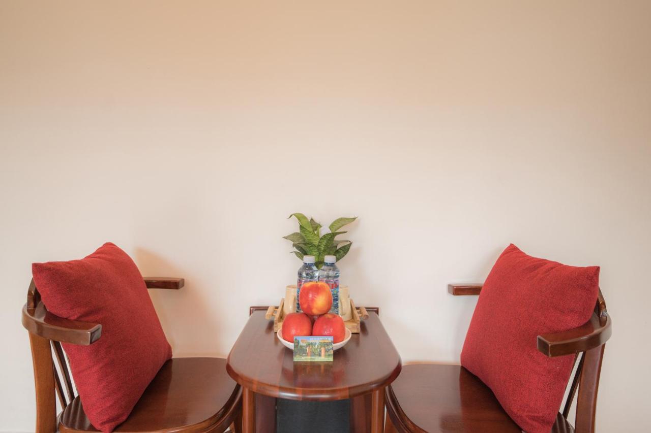 Strawberry Garden Homestay *